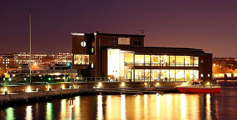Julbord på River Restaurant on the Pier
